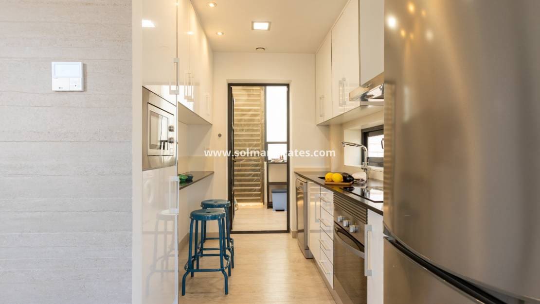 3 chambre Villa/Maison à vendre à Dona Pepa avec piscine - 395 000 € (Ref: 9806961)