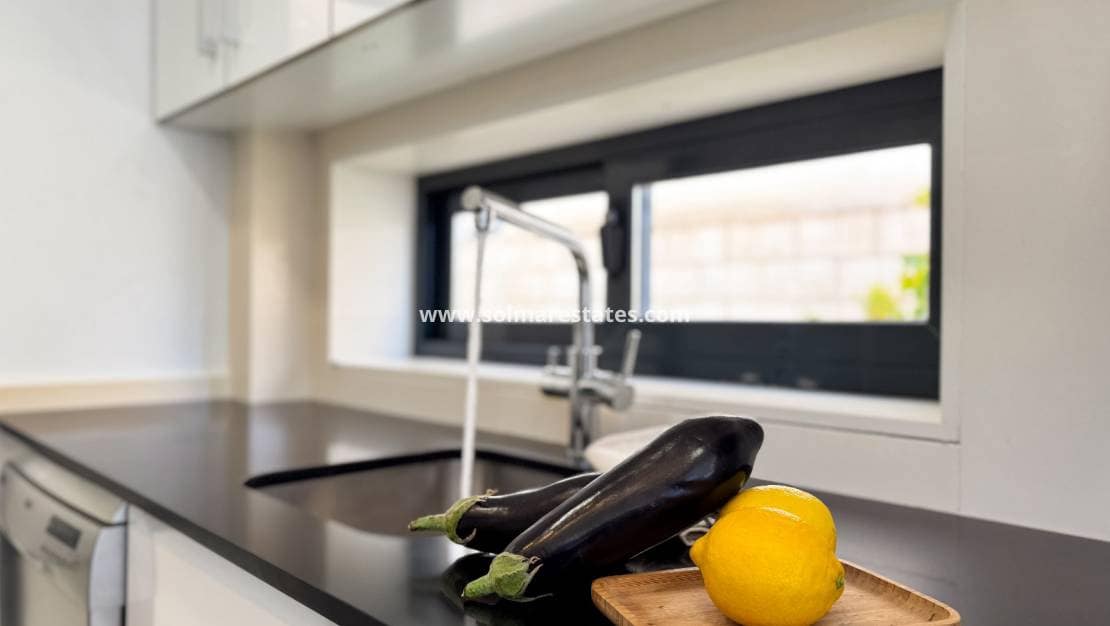 3 chambre Villa/Maison à vendre à Dona Pepa avec piscine - 395 000 € (Ref: 9806961)