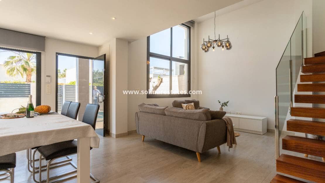 3 chambre Villa/Maison à vendre à Dona Pepa avec piscine - 395 000 € (Ref: 9806961)