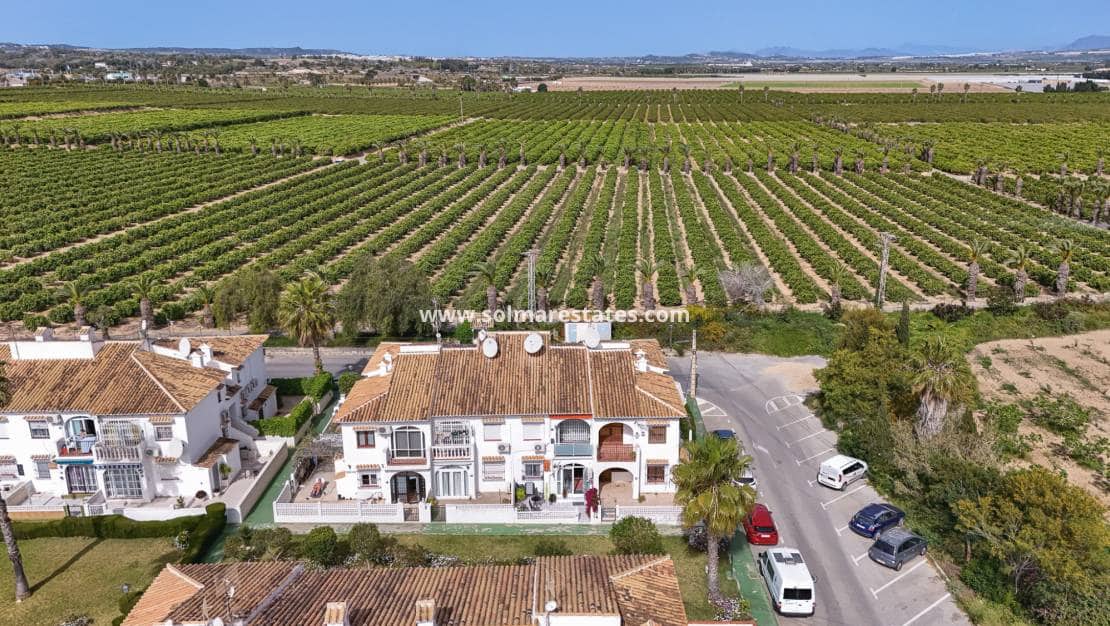 1 quarto Apartamento para venda em Los Balcones com piscina - 125 000 € (Ref: 9806962)