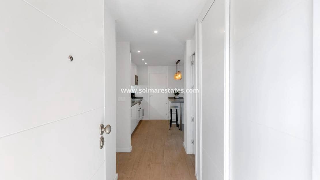 2 sypialnia Apartament na sprzedaż w Villamartin z basenem - 275 000 € (Ref: 9806963)