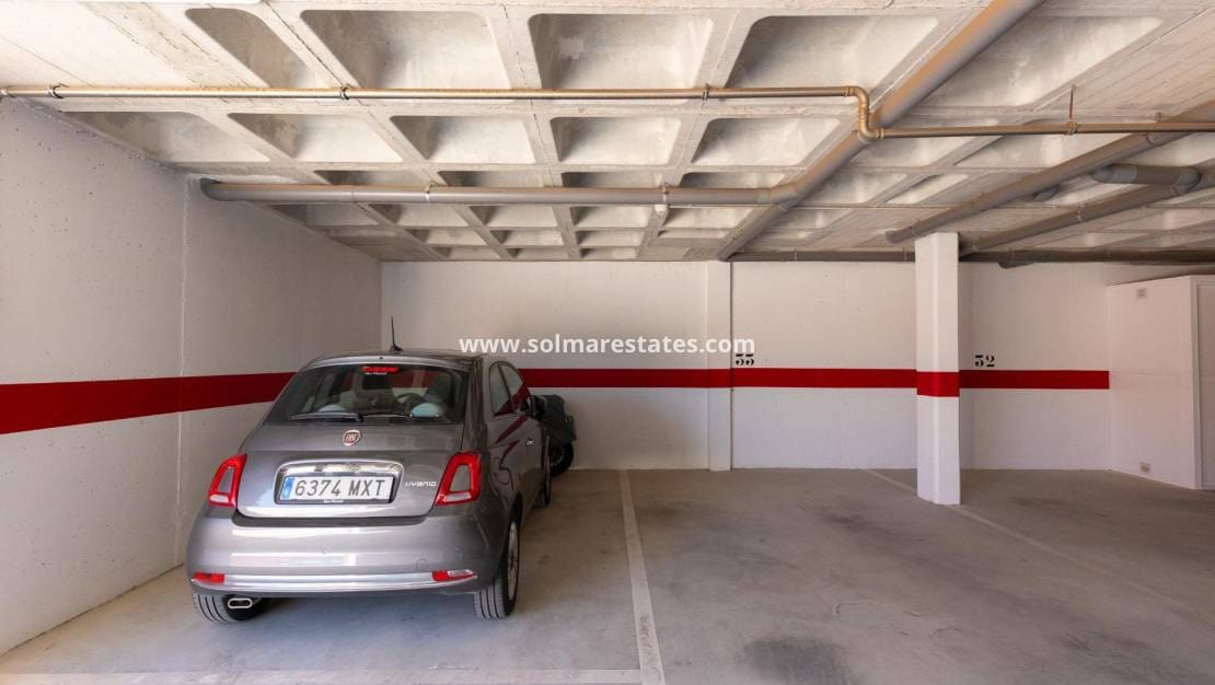 2 sypialnia Apartament na sprzedaż w Villamartin z basenem - 275 000 € (Ref: 9806963)