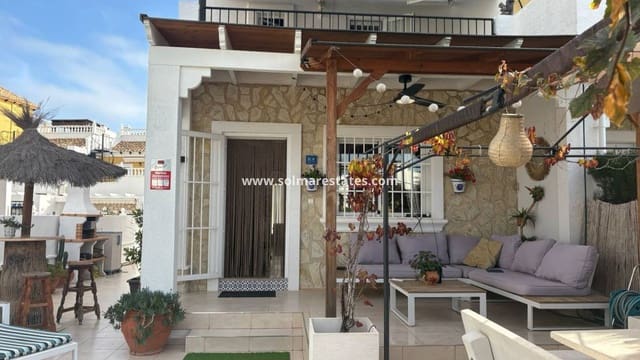 Casa de 3 habitaciones en Algorfa en venta con piscina - 220.000 € (Ref: 9806964)