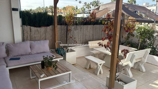 Casa de 3 habitaciones en Algorfa en venta con piscina - 220.000 € (Ref: 9806964)