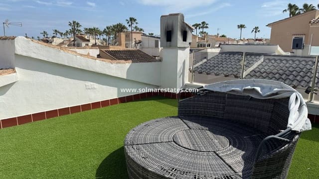 2 Zimmer Villa zu verkaufen in Playa Flamenca, Orihuela mit Pool - 385.000 € (Ref: 9806965)