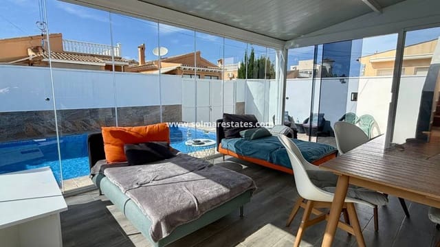 2 Zimmer Villa zu verkaufen in Playa Flamenca, Orihuela mit Pool - 385.000 € (Ref: 9806965)
