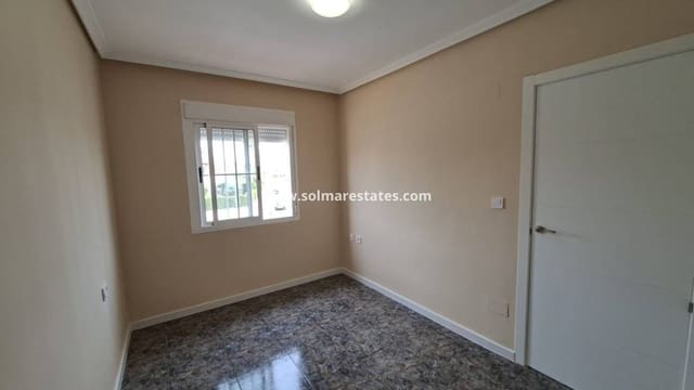 2 Zimmer Apartment zu verkaufen in Playa Flamenca, Orihuela mit Pool - 179.000 € (Ref: 9808563)