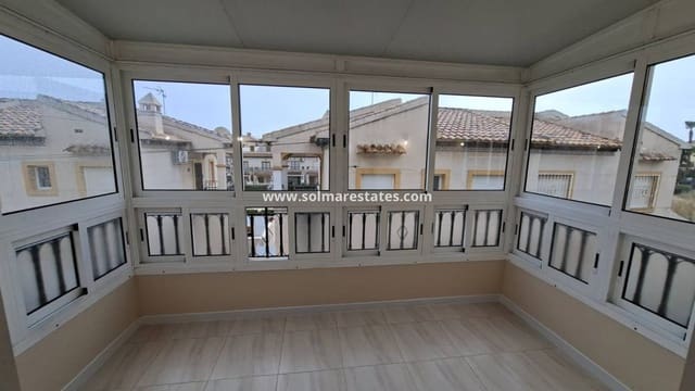 2 Zimmer Apartment zu verkaufen in Playa Flamenca, Orihuela mit Pool - 179.000 € (Ref: 9808563)