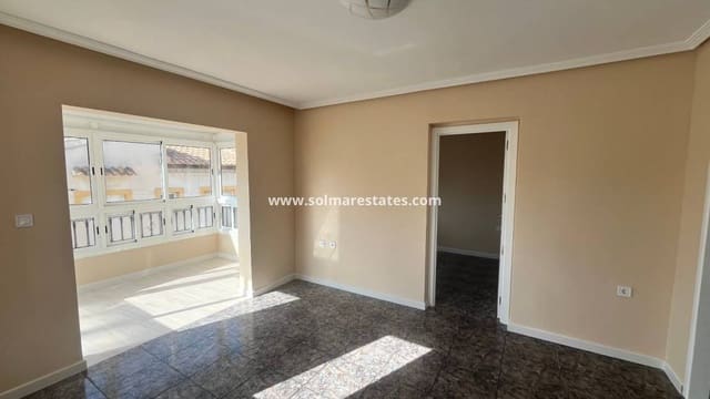 2 slaapkamer Appartement te koop in Playa Flamenca, Orihuela met zwembad - € 179.000 (Ref: 9808563)