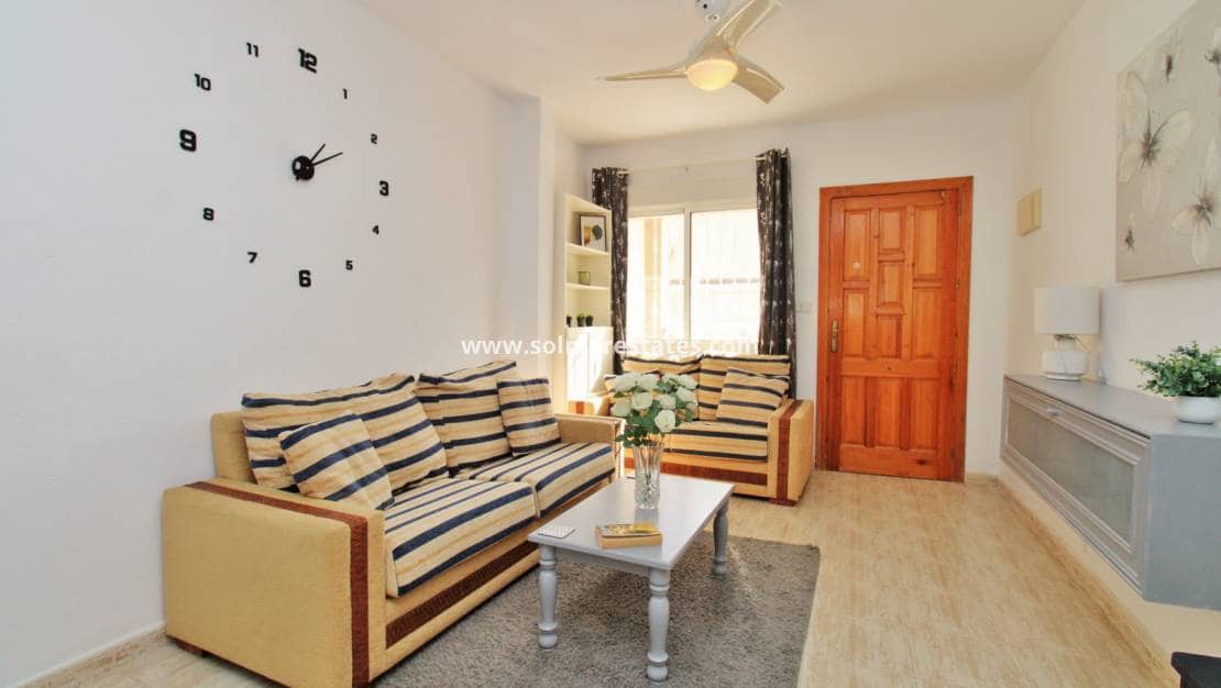 2 soverom Leilighet til salgs i Villamartin med svømmebasseng - € 144 000 (Ref: 9809792)