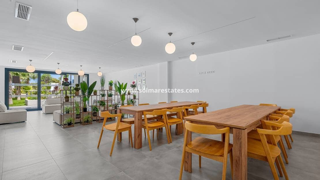 3 sovrum Lägenhet till salu i Campoamor med pool - 349 000 € (Ref: 9814708)
