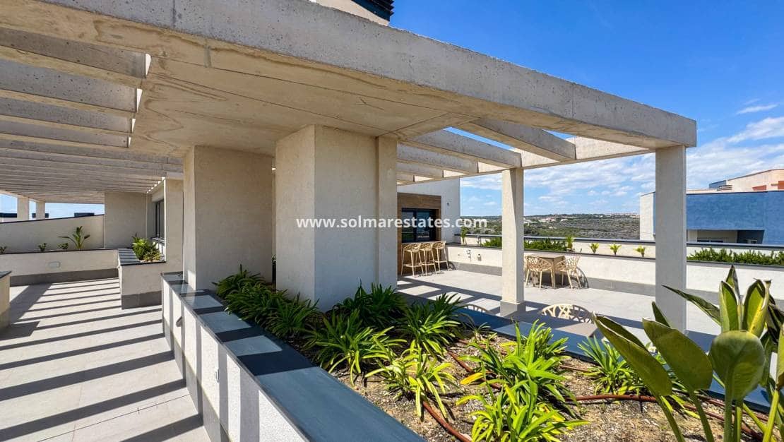 3 soveværelse Lejlighed til salg i Campoamor med swimmingpool - € 349.000 (Ref: 9814708)