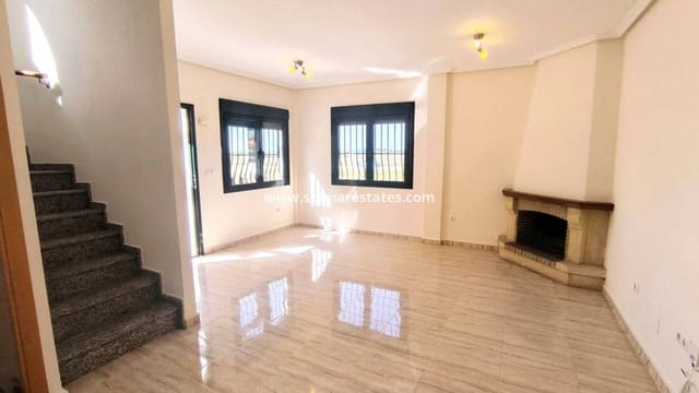 3 slaapkamer Halfvrijstaande villa te koop in Ciudad Quesada, Rojales met zwembad - € 249.950 (Ref: 9814710)
