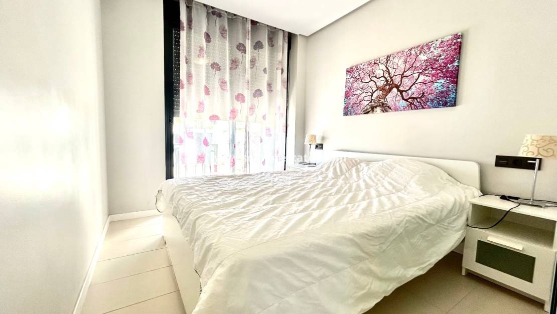2 soverom Leilighet til salgs i Villamartin med svømmebasseng - € 235 000 (Ref: 9816241)