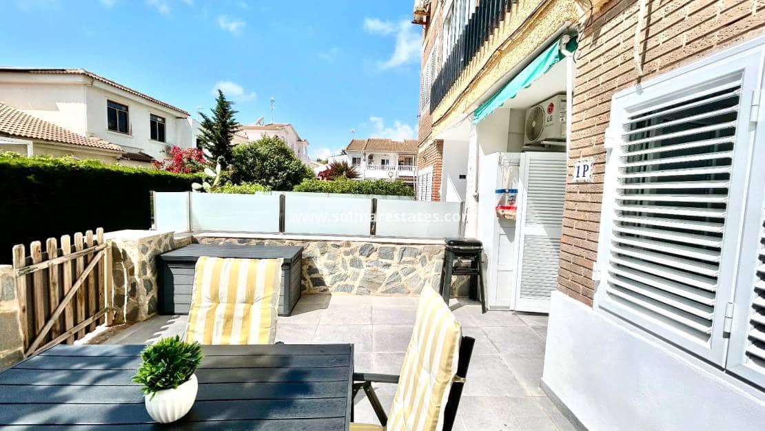 2 soveværelse Lejlighed til salg i La Zenia - € 189.900 (Ref: 9816242)