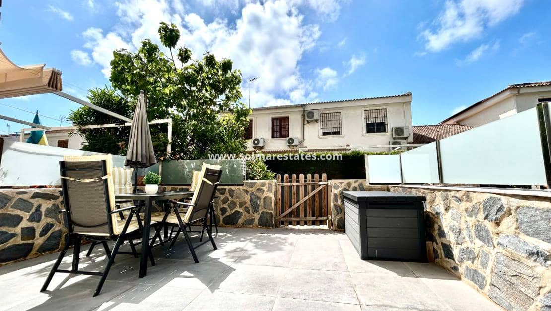 2 soveværelse Lejlighed til salg i La Zenia - € 189.900 (Ref: 9816242)