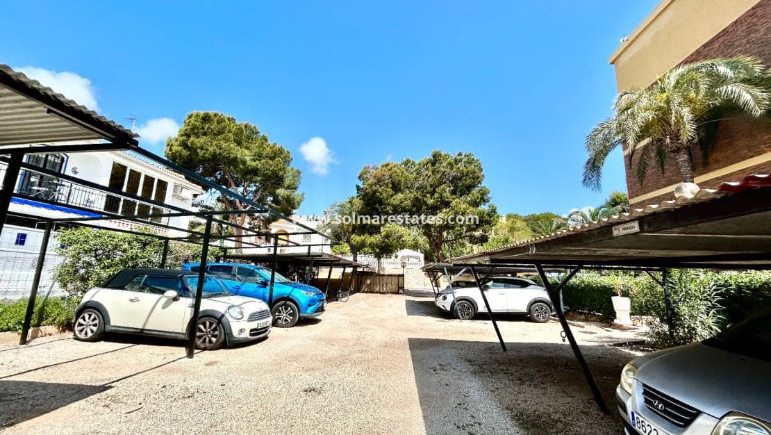2 soveværelse Lejlighed til salg i La Zenia - € 189.900 (Ref: 9816242)