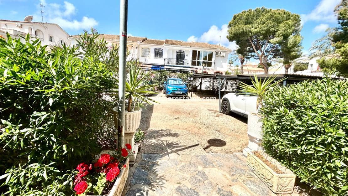 2 soveværelse Lejlighed til salg i La Zenia - € 189.900 (Ref: 9816242)