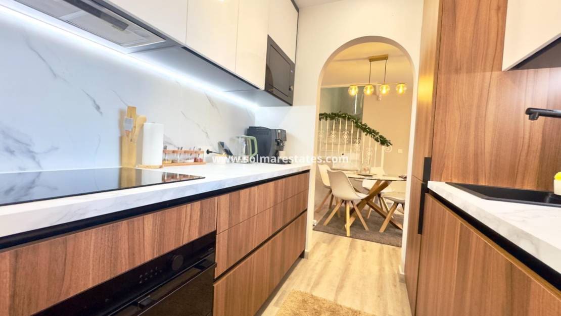 3 sypialnia Dom blizniak na sprzedaż w Ciudad Quesada z basenem - 260 000 € (Ref: 9816244)