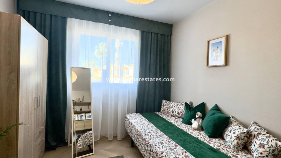 3 sypialnia Dom blizniak na sprzedaż w Ciudad Quesada z basenem - 260 000 € (Ref: 9816244)
