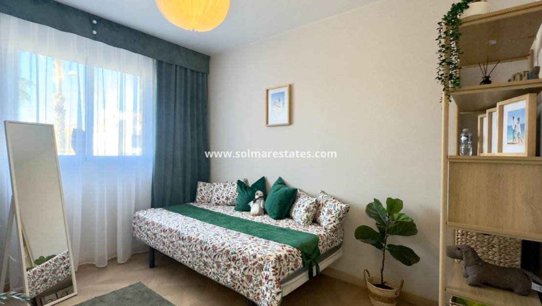 3 sypialnia Dom blizniak na sprzedaż w Ciudad Quesada z basenem - 260 000 € (Ref: 9816244)