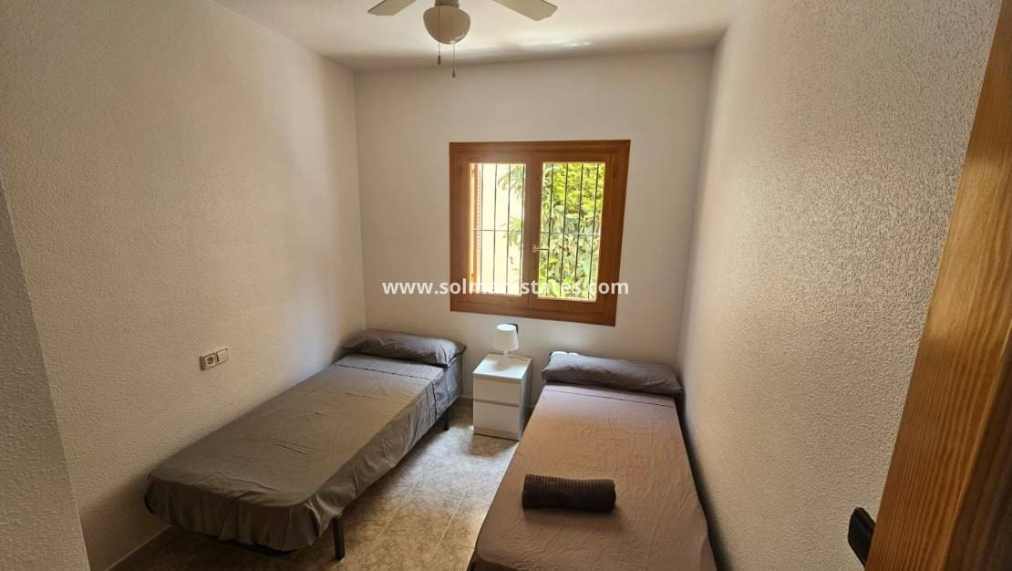 2 quarto Apartamento para venda em Playa Flamenca com piscina - 185 000 € (Ref: 9816369)