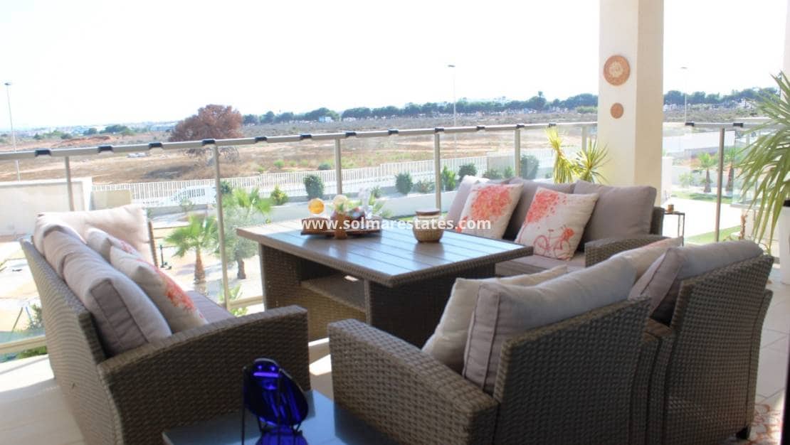 2 soveværelse Lejlighed til salg i Villamartin med swimmingpool - € 315.000 (Ref: 9818740)