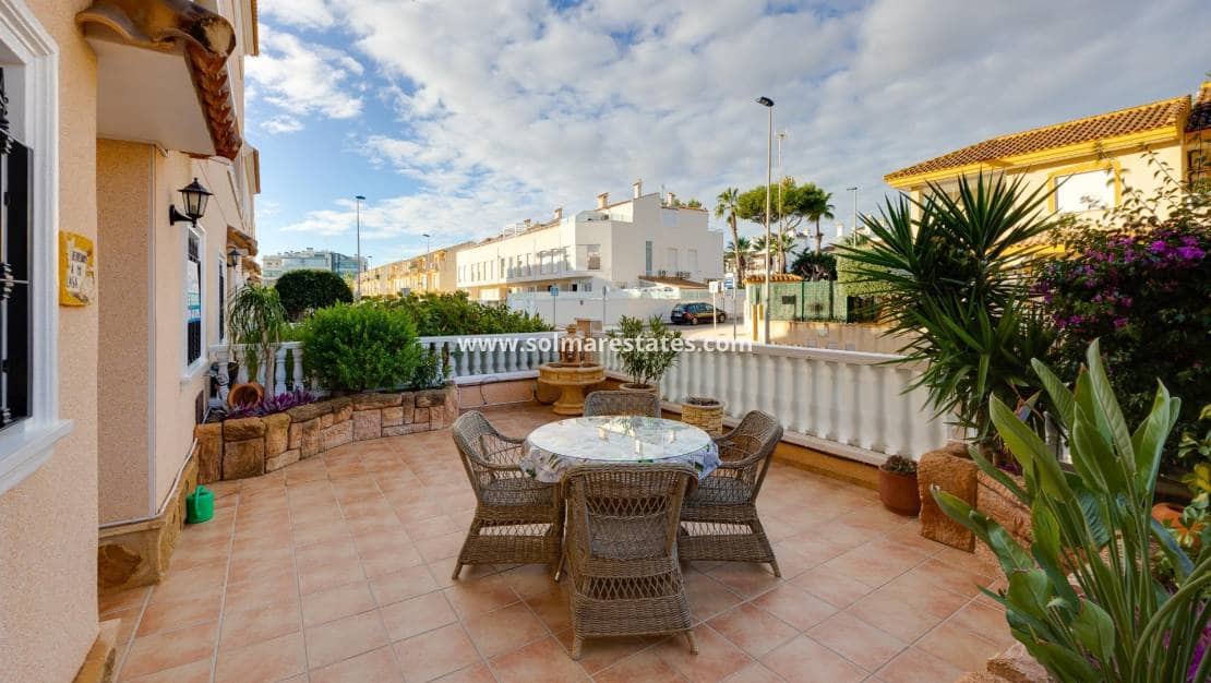2 camera da letto Bungalow in vendita in Villamartin con piscina - 199.000 € (Rif: 9821577)