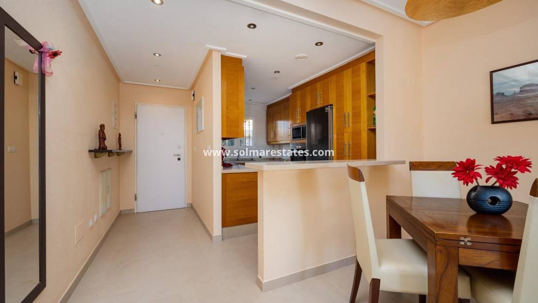 2 camera da letto Bungalow in vendita in Villamartin con piscina - 199.000 € (Rif: 9821577)