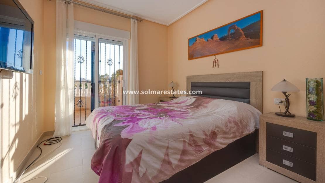2 camera da letto Bungalow in vendita in Villamartin con piscina - 199.000 € (Rif: 9821577)