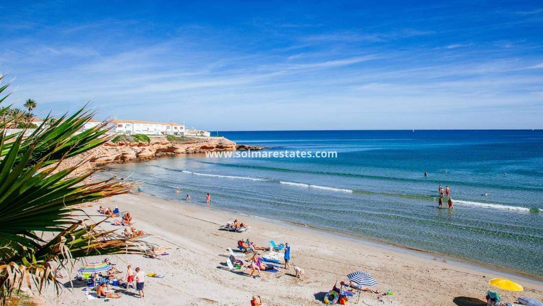 2 camera da letto Bungalow in vendita in Villamartin con piscina - 199.000 € (Rif: 9821577)