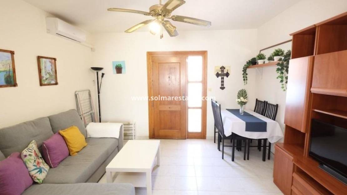 2 slaapkamer Appartement te koop in El Chaparral - € 99.950 (Ref: 9827651)
