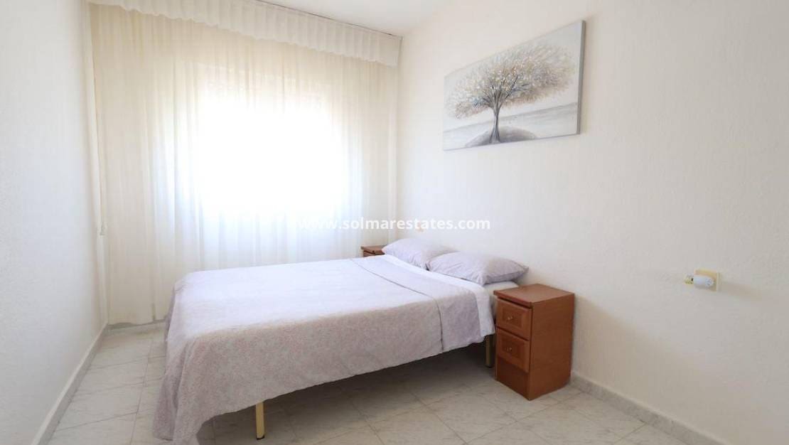 2 slaapkamer Appartement te koop in El Chaparral - € 99.950 (Ref: 9827651)