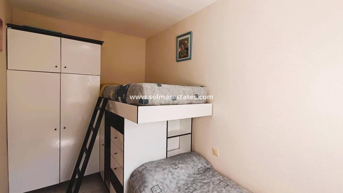 2 slaapkamer Appartement te koop in El Chaparral - € 99.950 (Ref: 9827651)