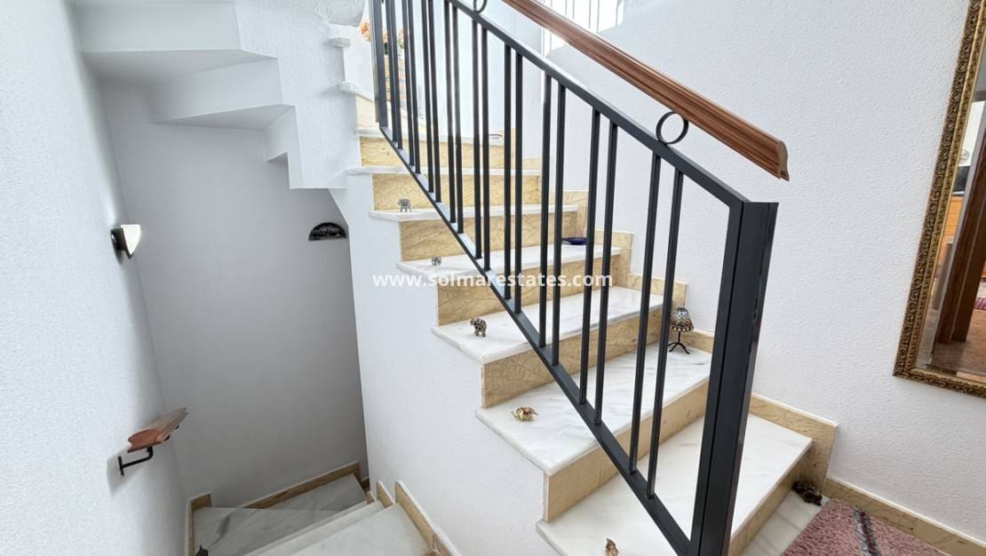 3 soverom Hus til salgs i Torre de la Horadada med svømmebasseng - € 210 000 (Ref: 9829573)