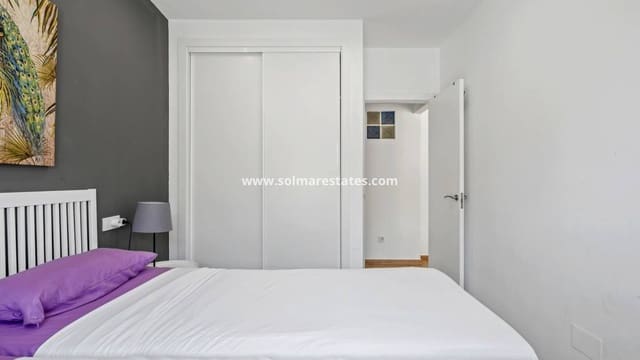 2 makuuhuone Huoneisto myytävänä paikassa La Zenia, Orihuela mukana uima-altaan - 200 000 € (Ref: 9829753)
