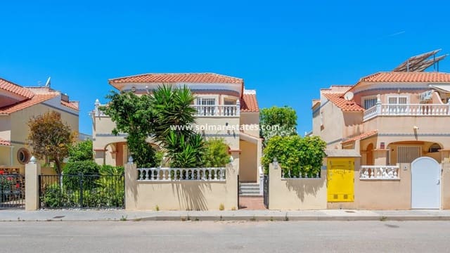 3 quarto Moradia Geminada para venda em La Zenia, Orihuela com piscina - 299 000 € (Ref: 9829754)