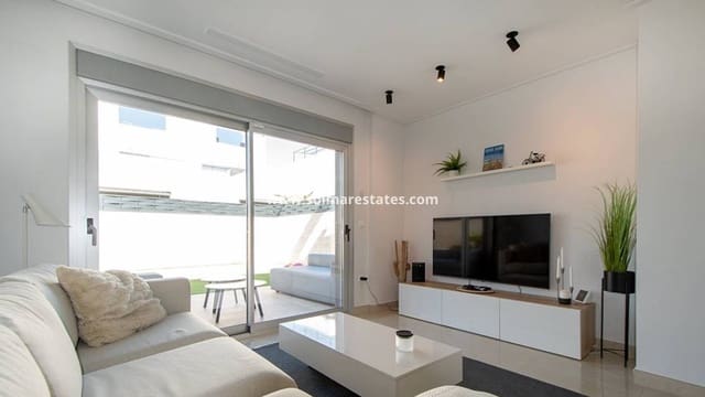 3 quarto Moradia Geminada para venda em Ciudad Quesada, Rojales com piscina - 399 000 € (Ref: 9830010)