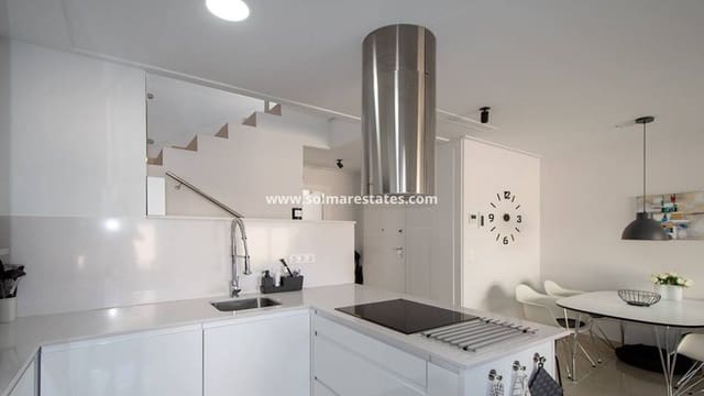 3 quarto Moradia Geminada para venda em Ciudad Quesada, Rojales com piscina - 399 000 € (Ref: 9830010)