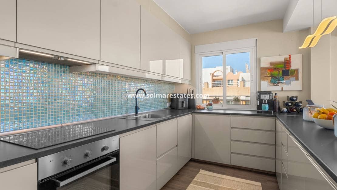 2 chambre Appartement à vendre à Guardamar del Segura - 298 000 € (Ref: 9832293)