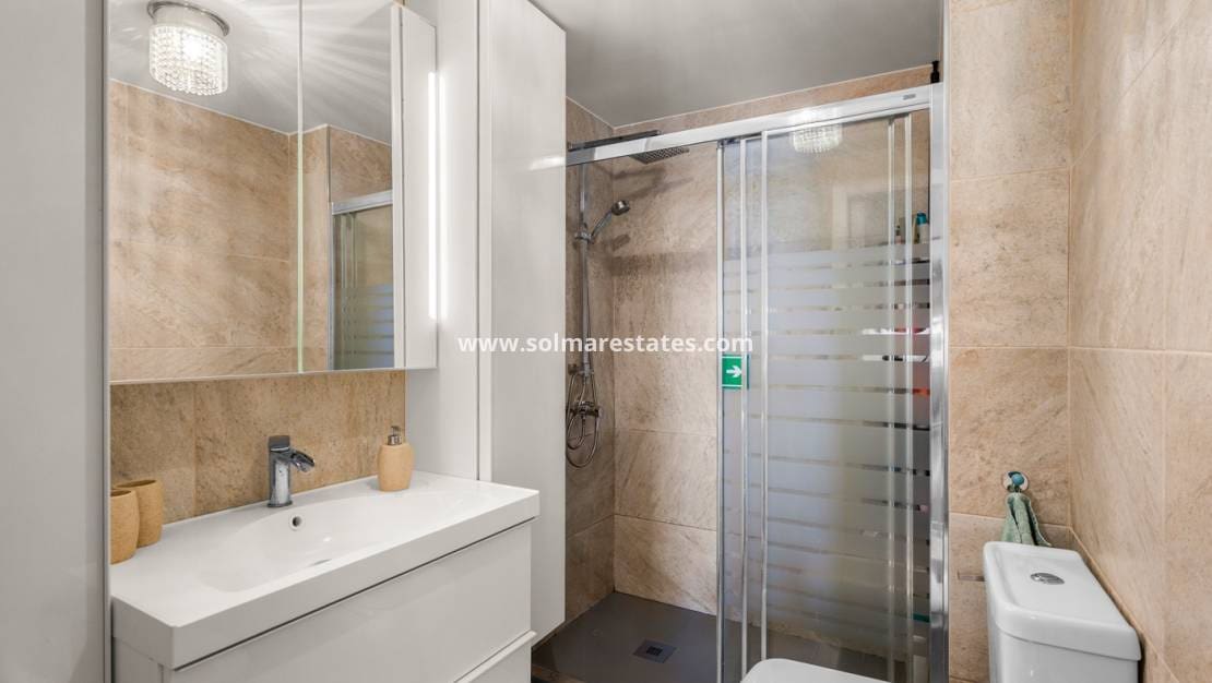 2 chambre Appartement à vendre à Guardamar del Segura - 298 000 € (Ref: 9832293)