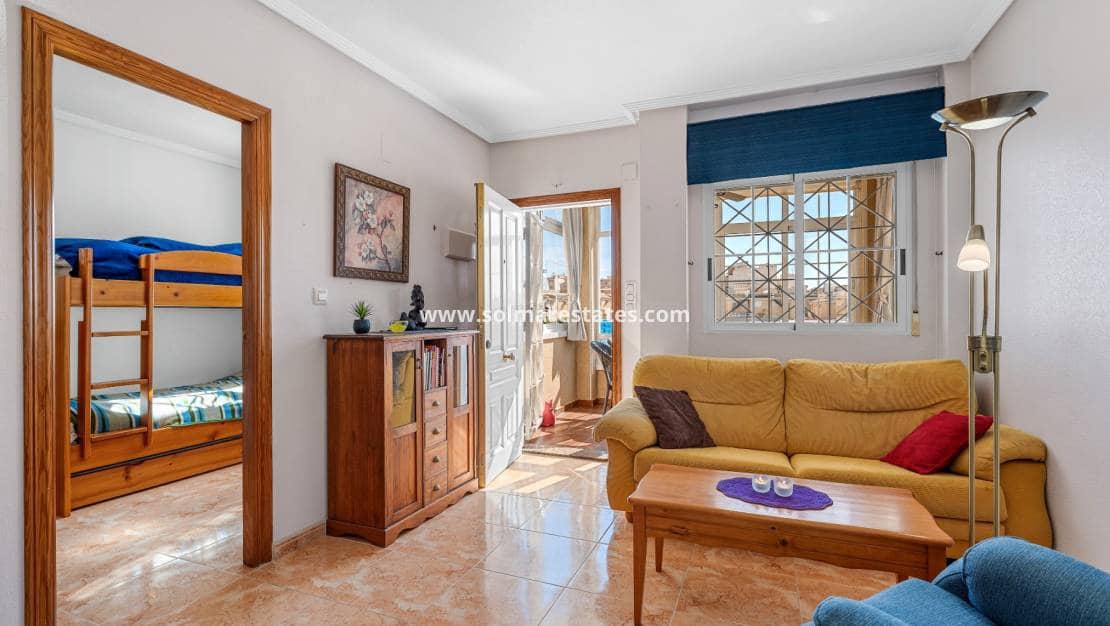 2 chambre Appartement à vendre à Torrevieja avec piscine - 149 000 € (Ref: 9832298)