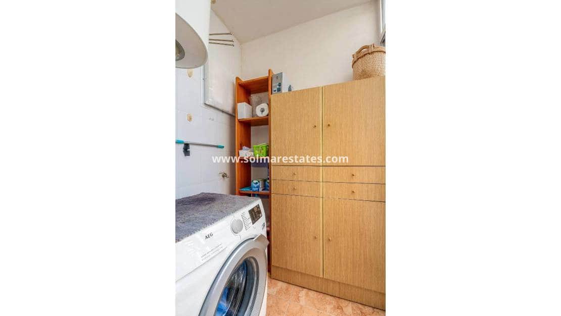 2 chambre Appartement à vendre à Torrevieja avec piscine - 149 000 € (Ref: 9832298)