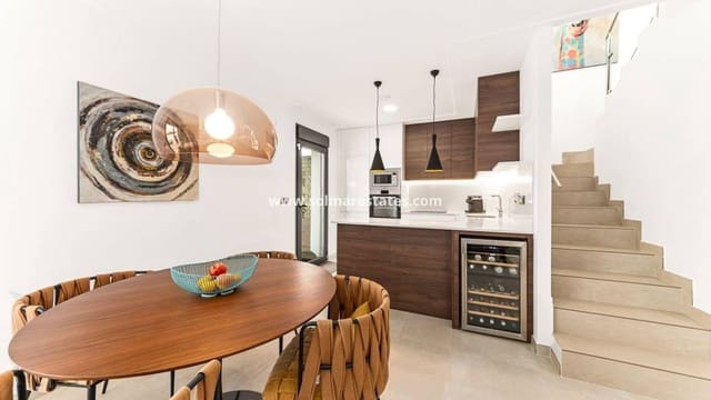 3 makuuhuone Huvila myytävänä paikassa Ciudad Quesada, Rojales mukana uima-altaan - 499 000 € (Ref: 9832299)