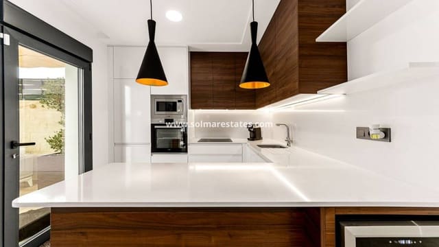3 makuuhuone Huvila myytävänä paikassa Ciudad Quesada, Rojales mukana uima-altaan - 499 000 € (Ref: 9832299)