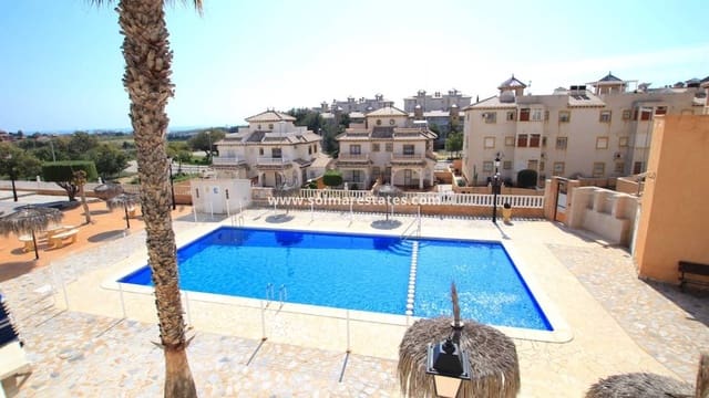 2 makuuhuone Rivitalo myytävänä paikassa Cabo Roig, Orihuela mukana uima-altaan - 235 000 € (Ref: 9834237)