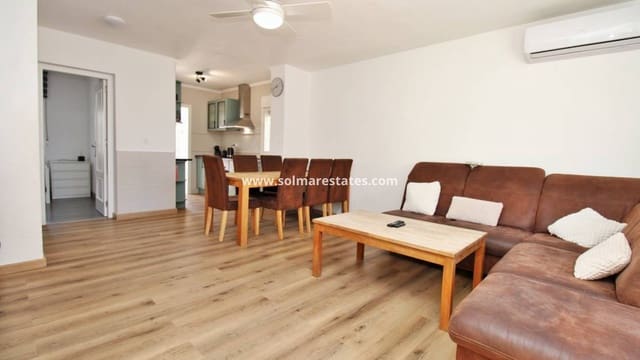 3 quarto Moradia Geminada para venda em Villamartin, Orihuela com piscina - 219 000 € (Ref: 9838251)