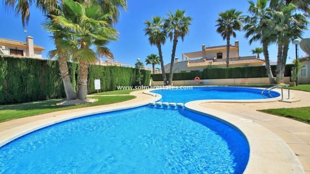 3 soveværelse Rækkehus til salg i Villamartin, Orihuela med swimmingpool - € 269.500 (Ref: 9838254)