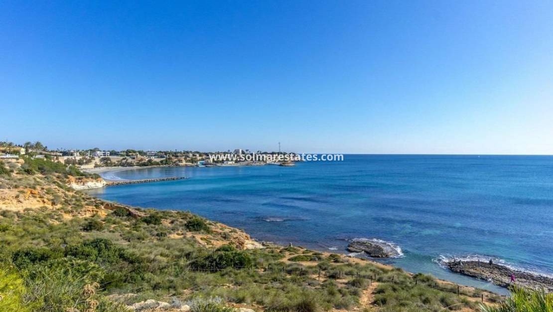 3 quarto Casa em Banda para venda em Cabo Roig com piscina - 319 900 € (Ref: 9838395)