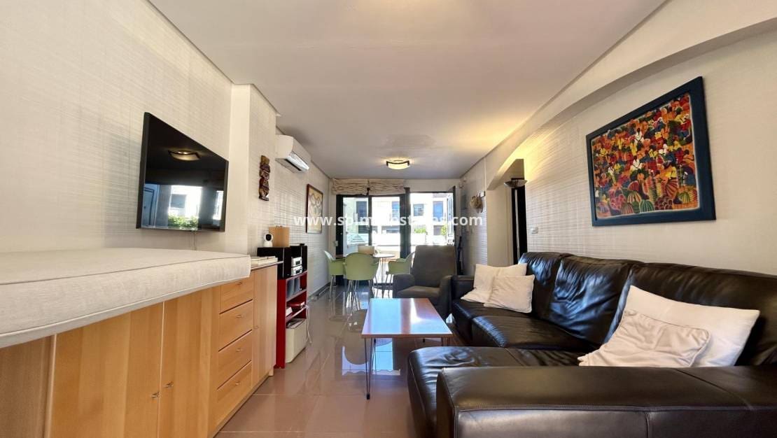 3 quarto Casa em Banda para venda em Cabo Roig com piscina - 319 900 € (Ref: 9838395)